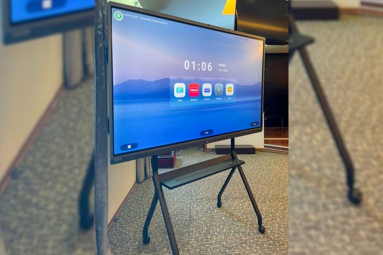 VEXO Smart Interactive Panel at KPJ Ipoh Specialist Hospital
