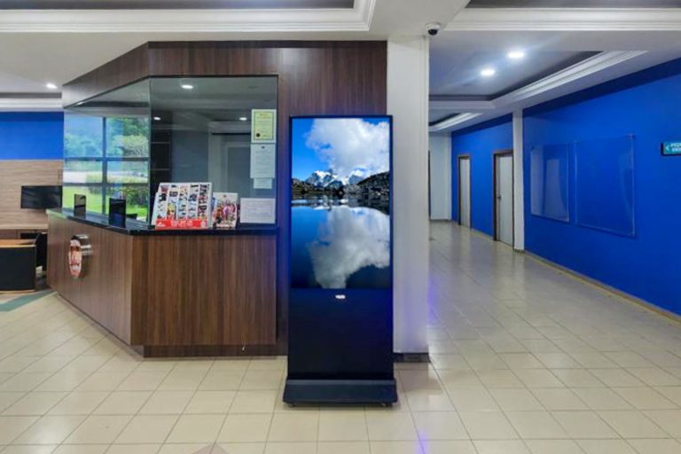 VEXO Smart Interactive Panel at the Kompleks MSN Saujana Asahan at Malacca