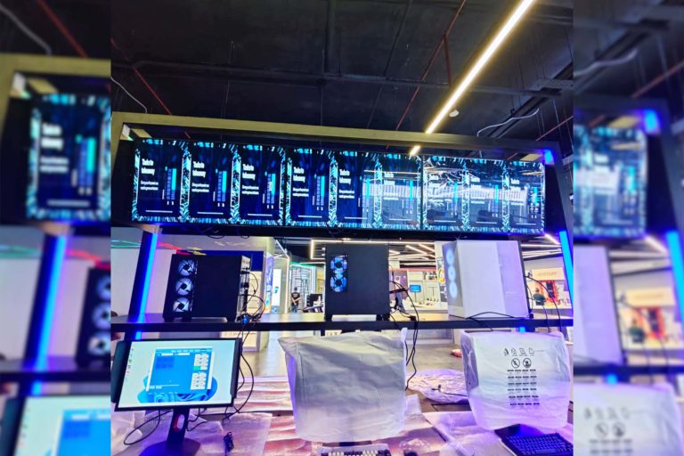 VEXO Digital Kiosk / Smart Digital Signage at TMT Megastore Sunway Pyramid