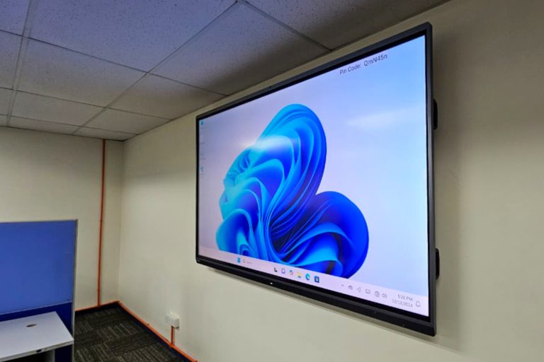 VEXO V7Pro Smart Interactive Panel at TNB Research Sdn Bhd