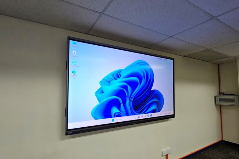 VEXO V7Pro Smart Interactive Panel at TNB Research Sdn Bhd