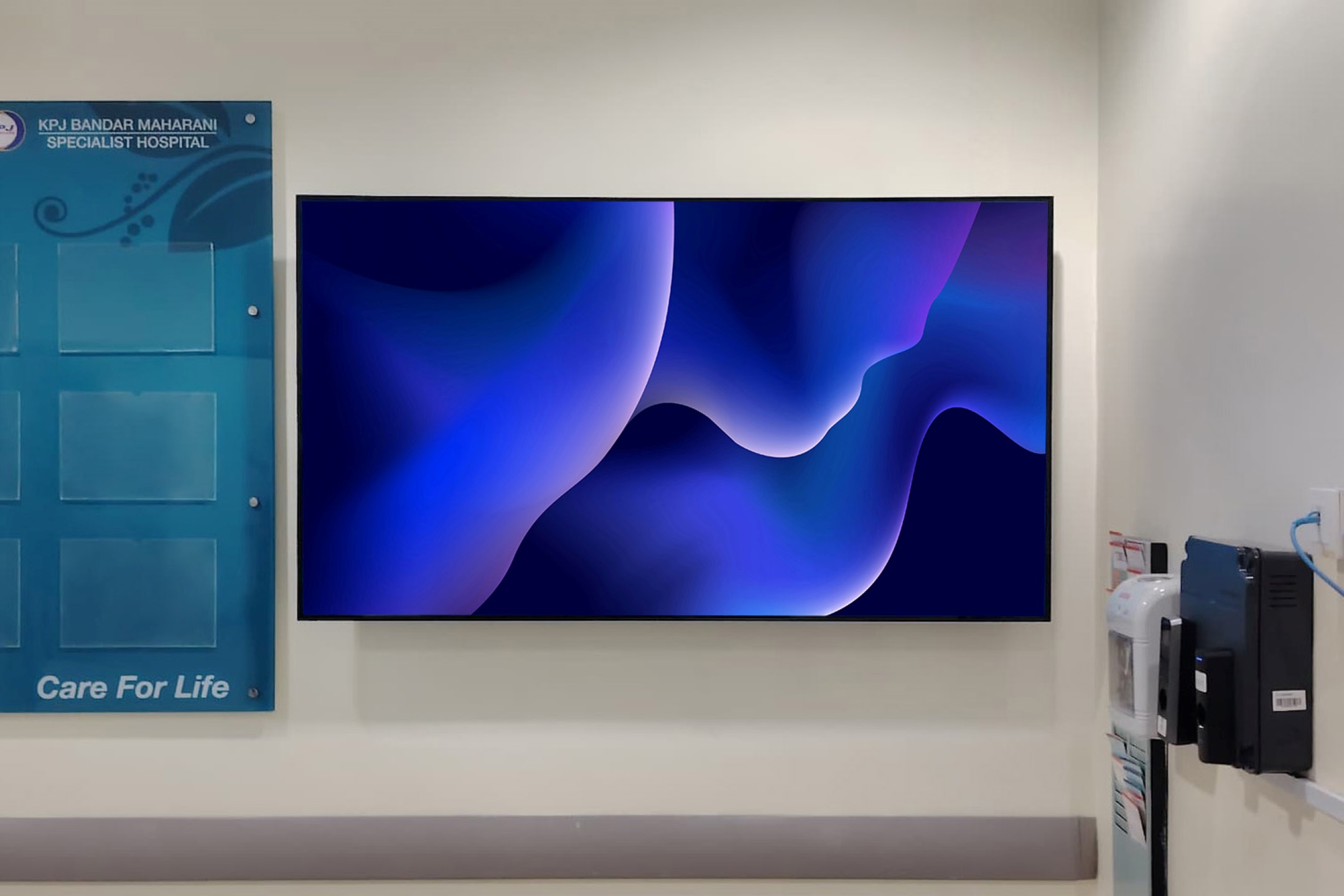 VEXO Digital Kiosk / Smart Digital Signage at KPJ Bandar Maharani Specialist Hospital