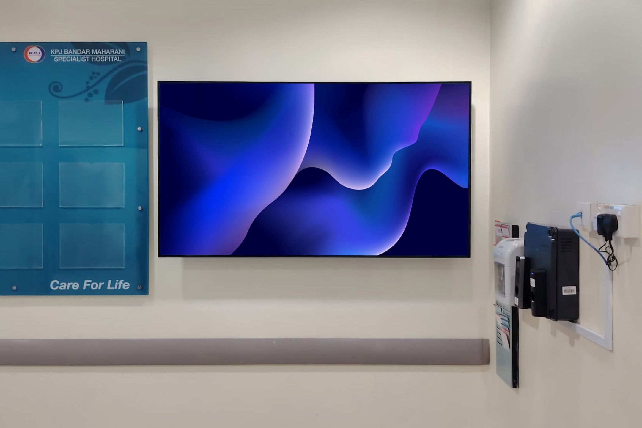 VEXO Digital Kiosk / Smart Digital Signage at KPJ Bandar Maharani Specialist Hospital
