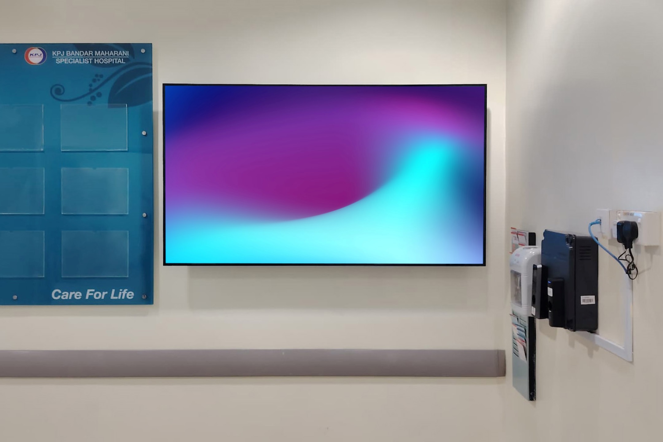 VEXO Digital Kiosk / Smart Digital Signage at KPJ Bandar Maharani Specialist Hospital