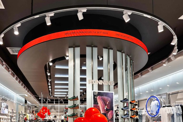 P2 Indoor Flexible LED Screen at the 361 Degrees Malaysia