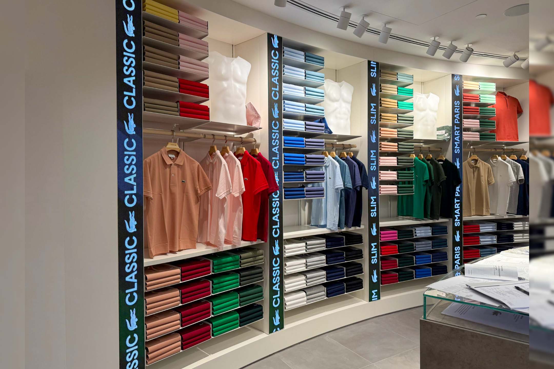 P2.5 Indoor LED Strip at the Lacoste at ION Orchard