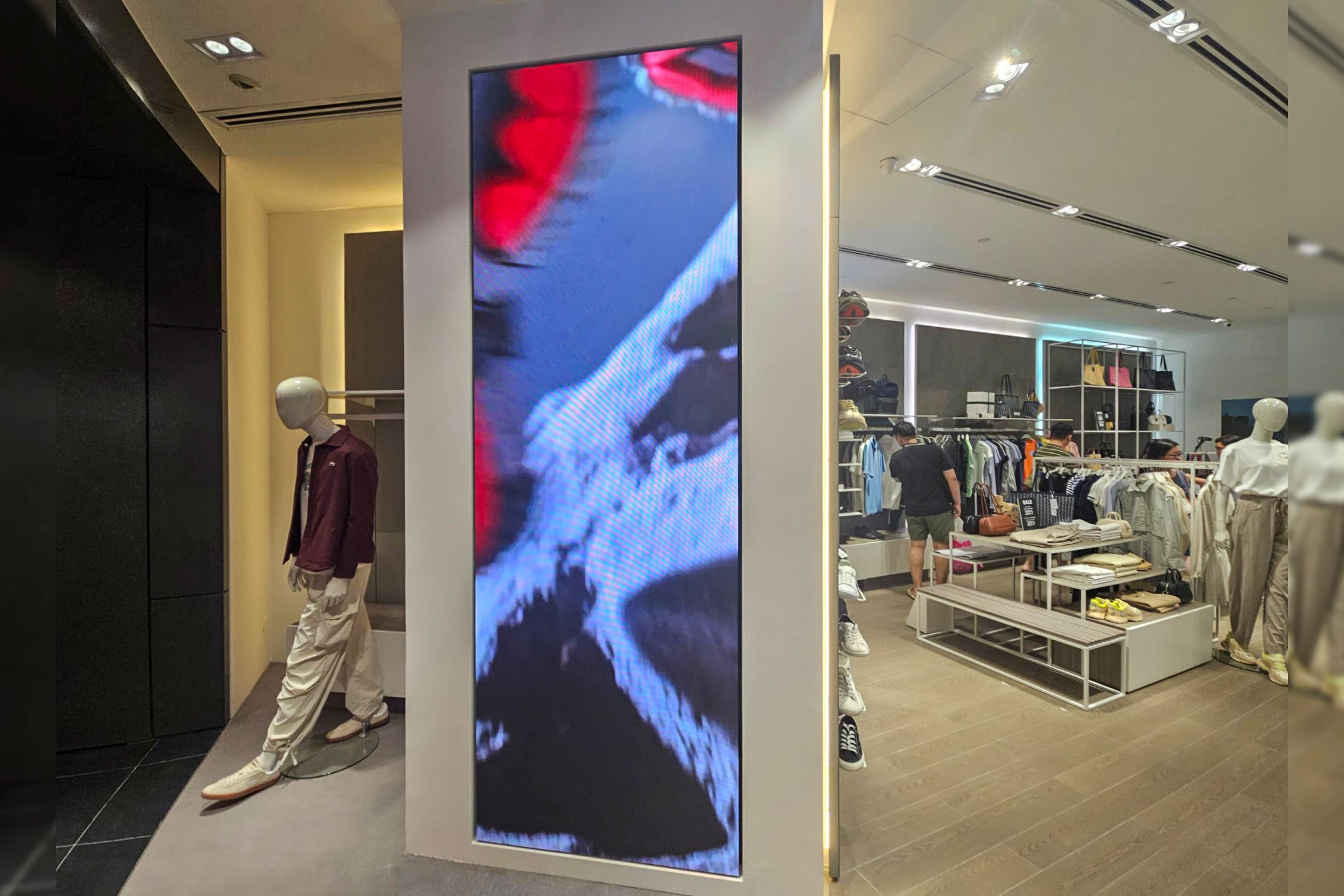 P2.5 Indoor LED Screens at the Lacoste at VivoCity, Singapore