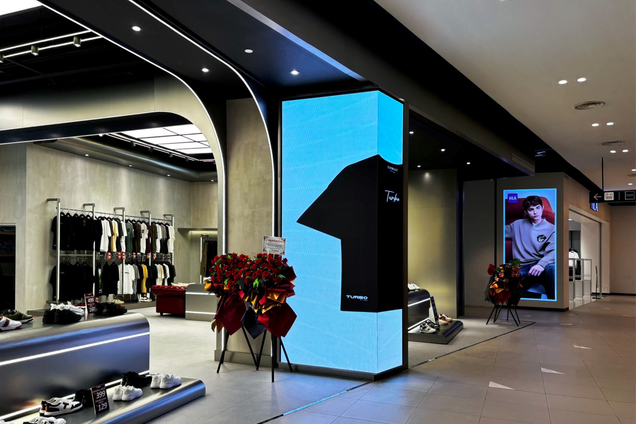 P2.5 Indoor LED Screens at TURBO by TOMAZ