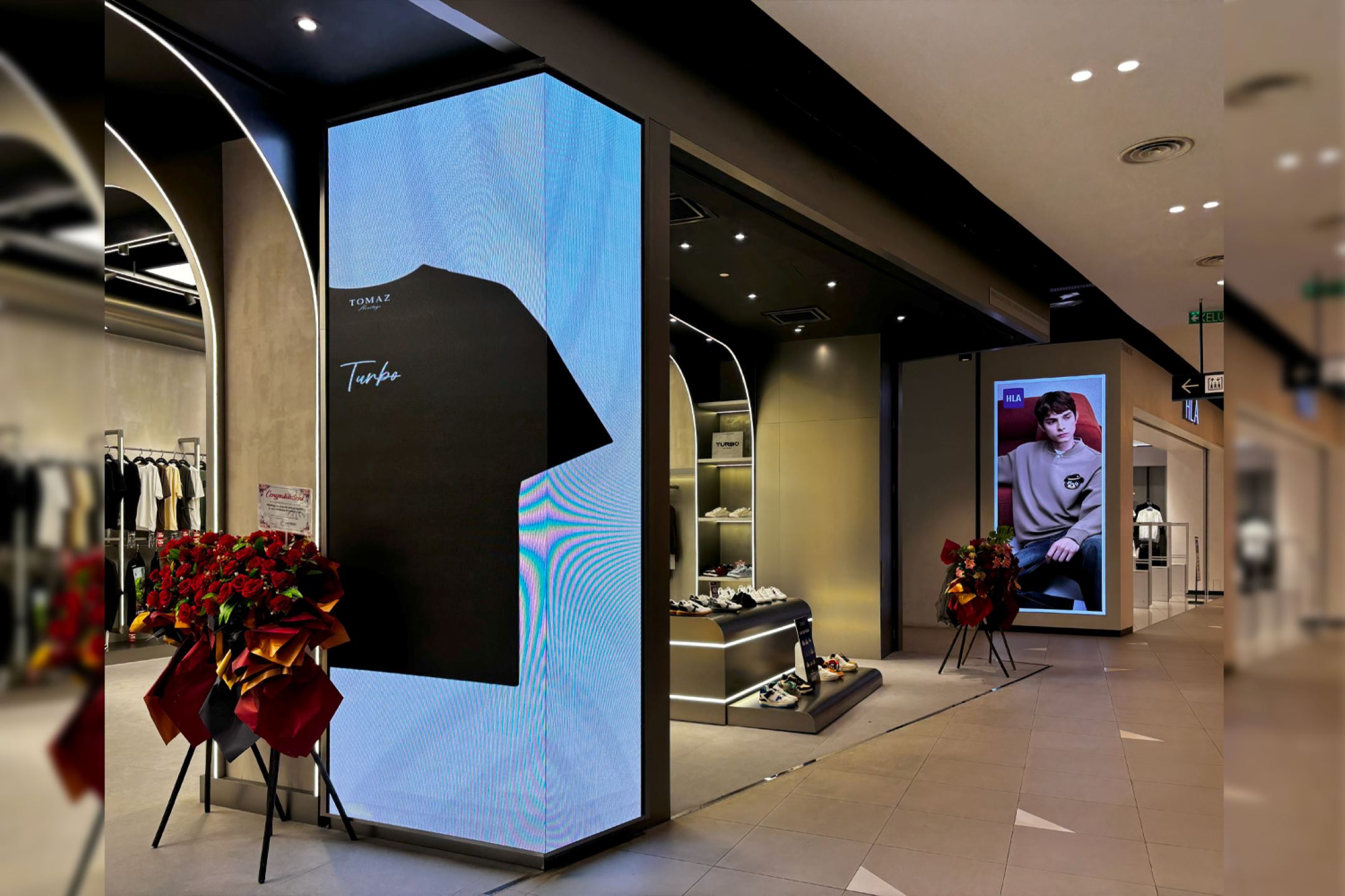 P2.5 Indoor LED Screens at TURBO by TOMAZ
