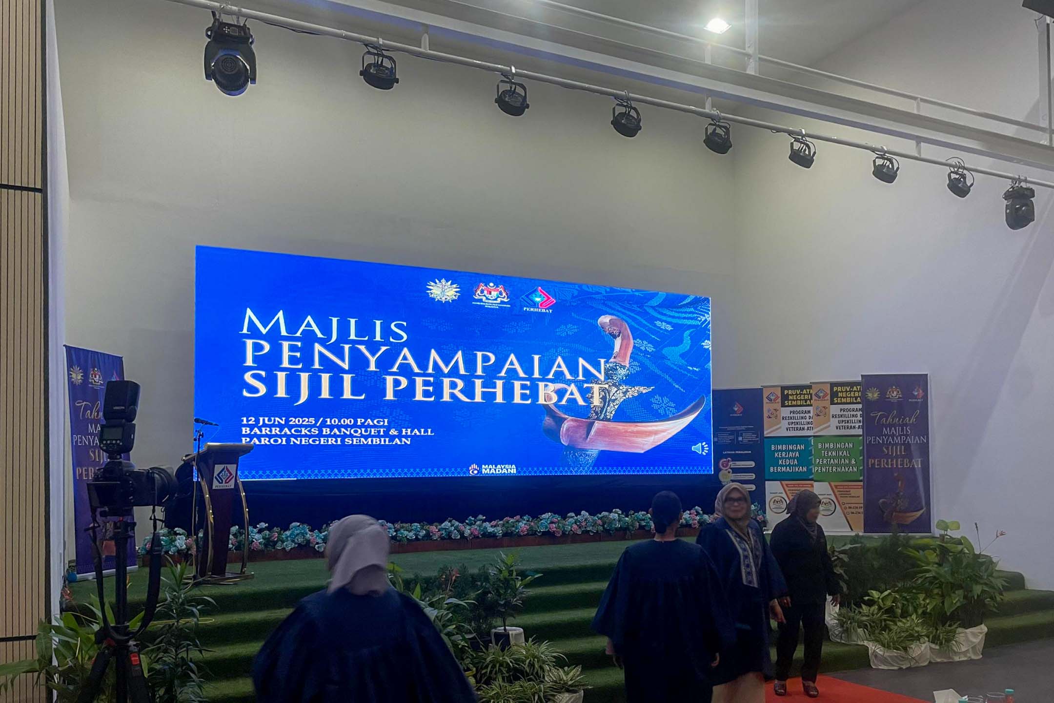 Majlis Penyampaian Sijil PERHEBAT