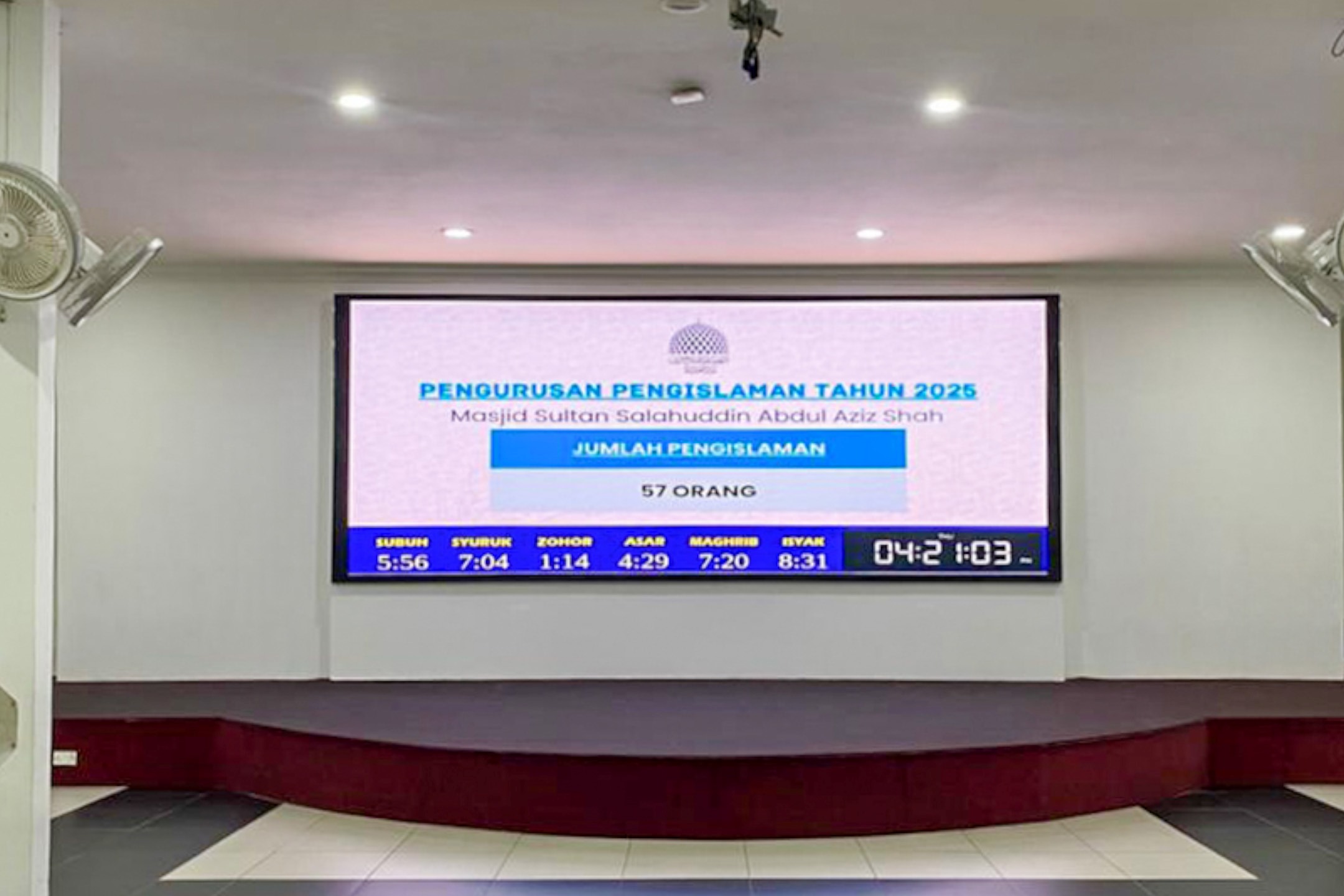 Masjid Biru Shah Alam