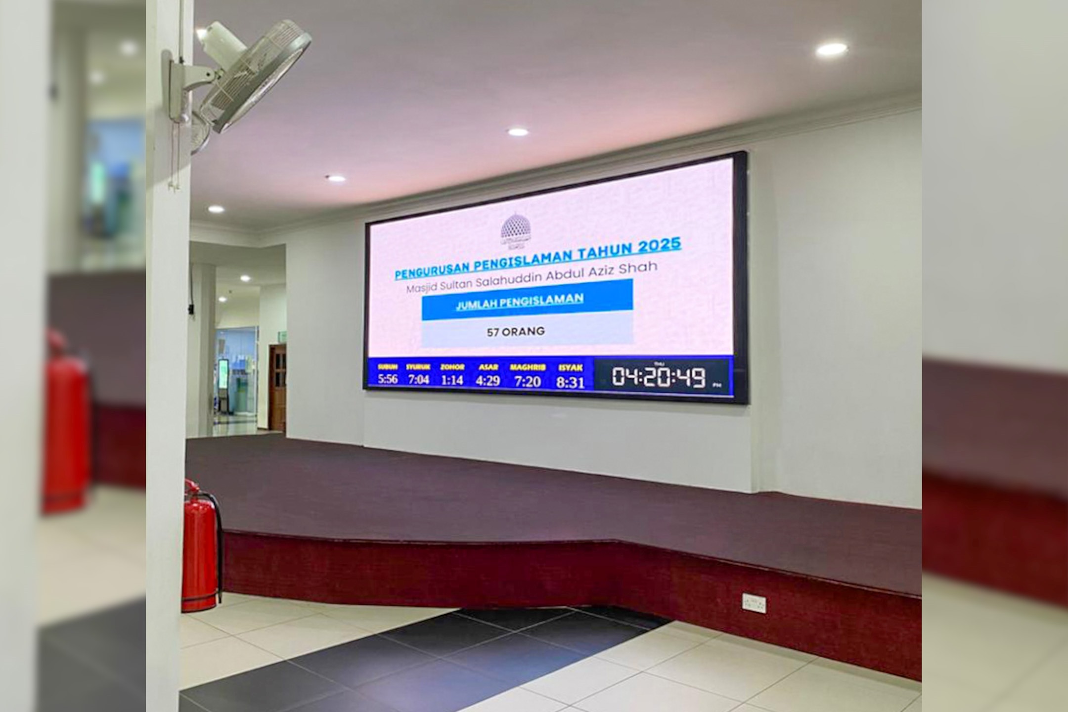 Masjid Biru Shah Alam